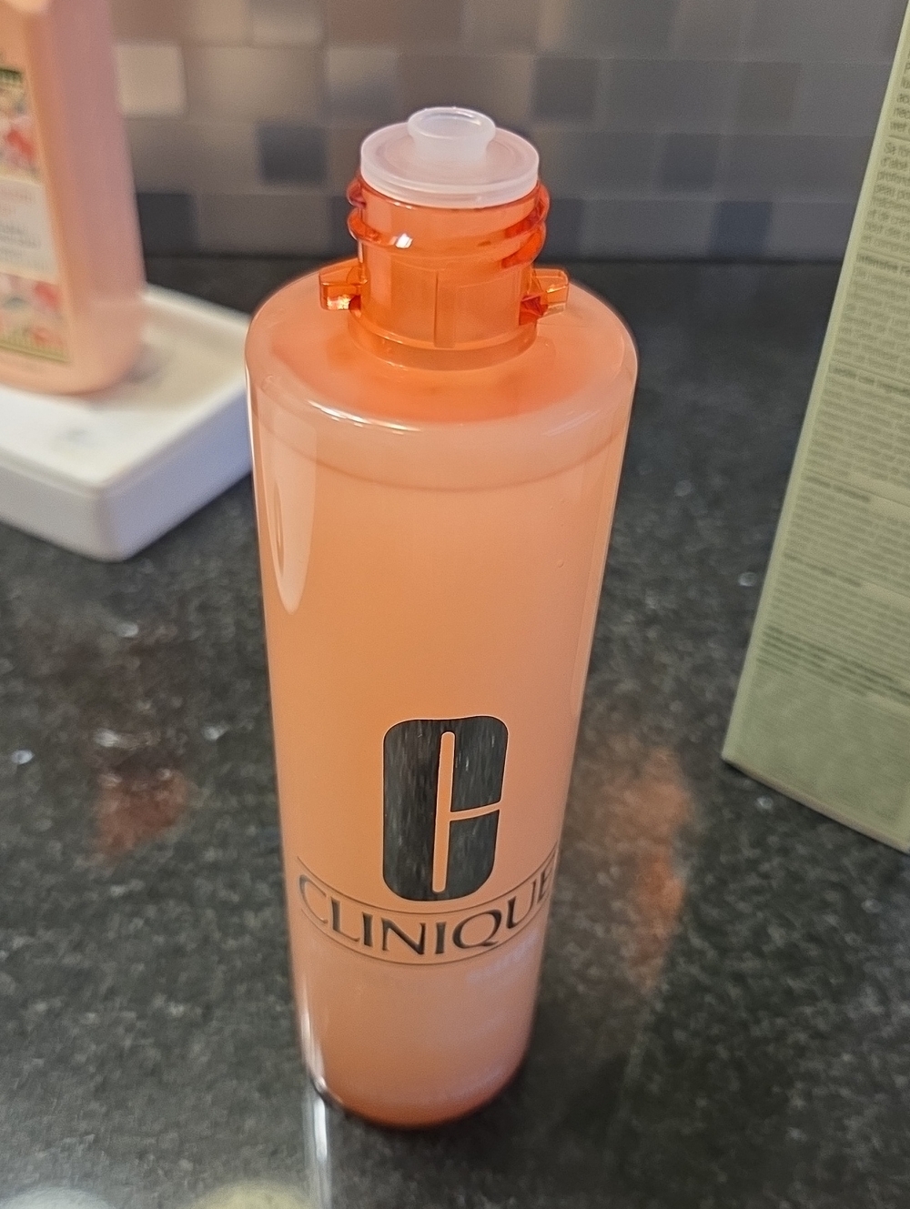 Clinique Moisture Surge Lotion - Picture 3 of 3